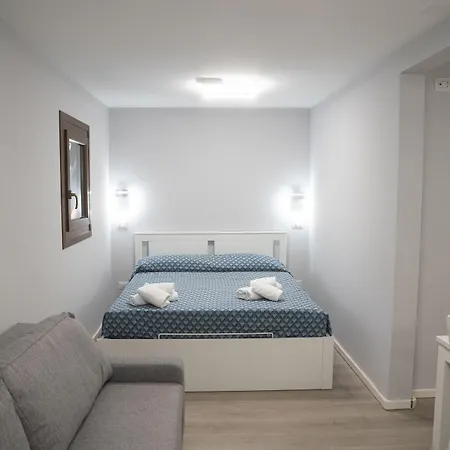 Veio Aparthotel 2*